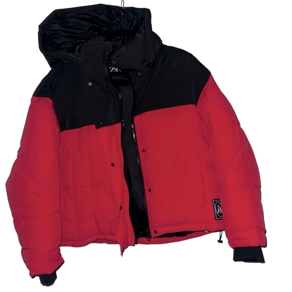 Zara Red & Black Puffer Jacket – Size XXL, Removable Hood, High Collar